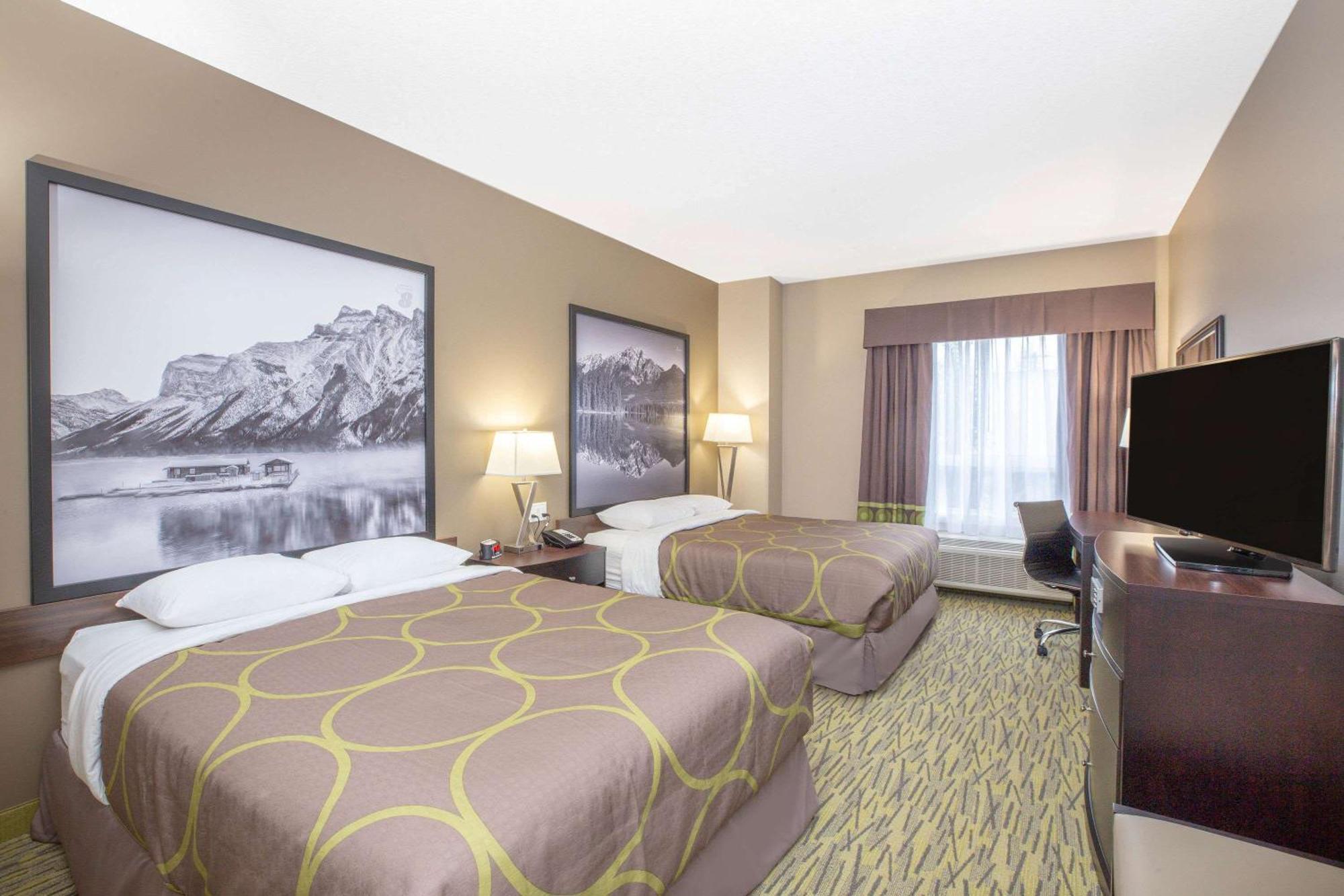 Super 8 By Wyndham Canmore Kültér fotó